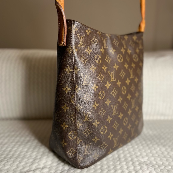 Louis Vuitton looping GM. - Picture 7 of 15